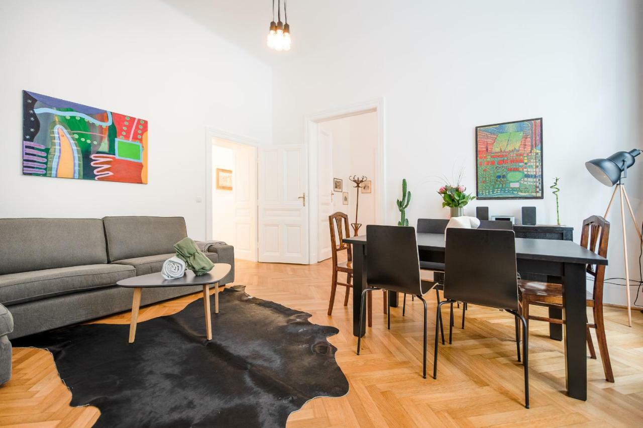 Grand Soho II Apartment Вена Экстерьер фото