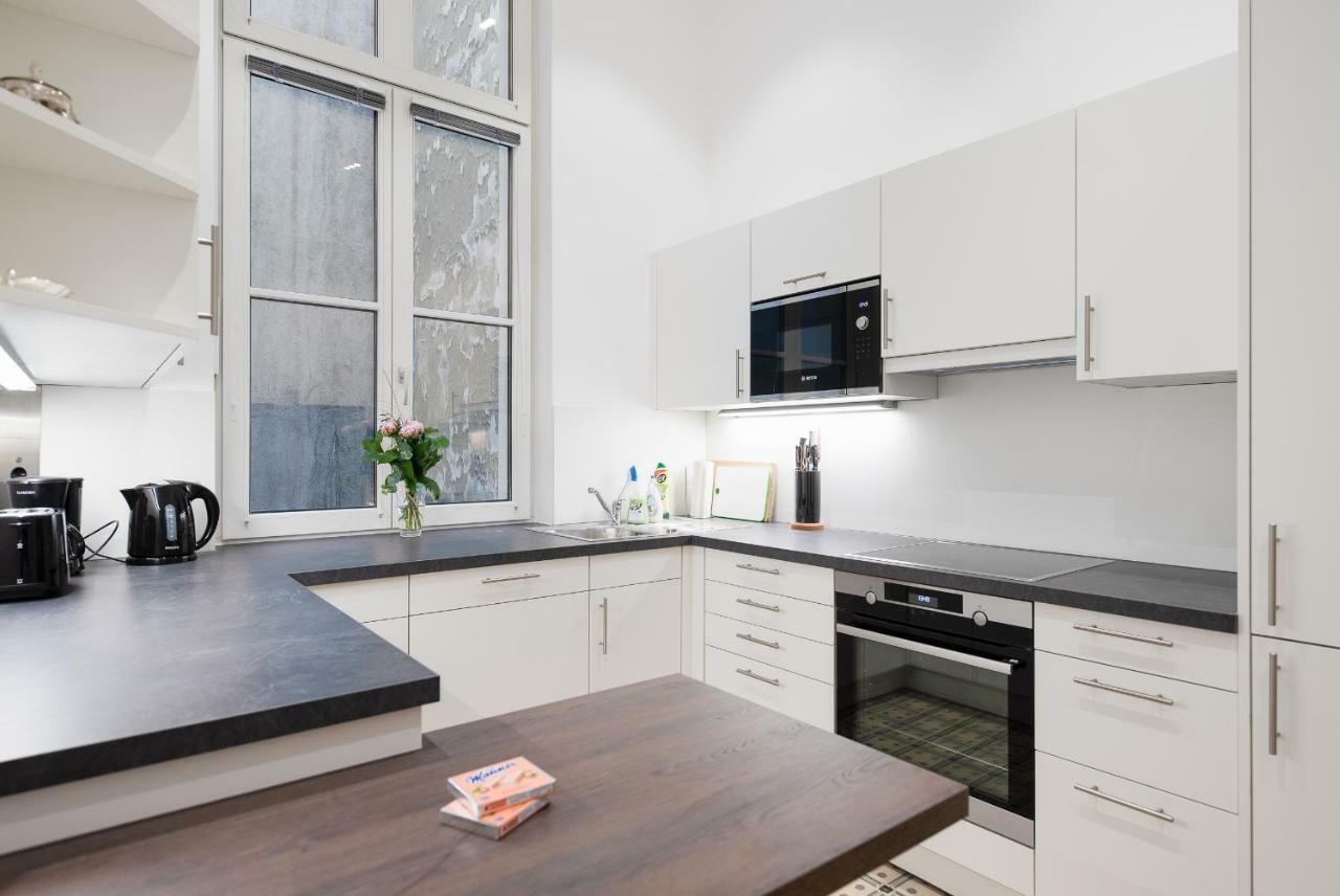 Grand Soho II Apartment Вена Экстерьер фото